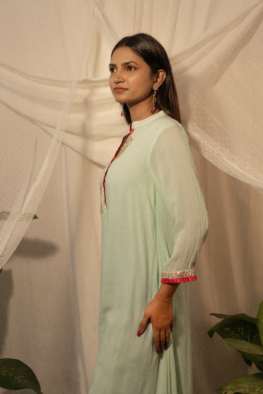 ASYMMETRICAL KURTA WITH PANTS