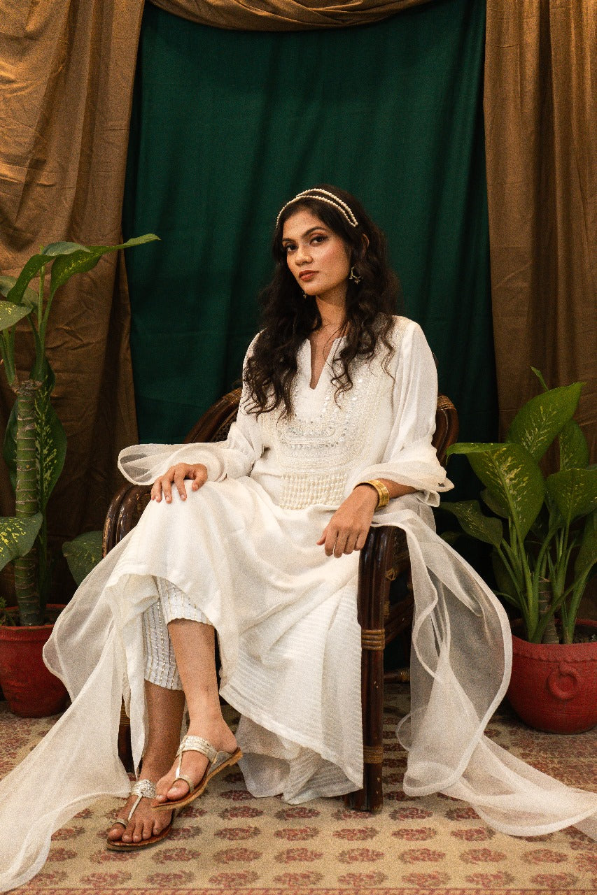 Asymmetrical Kurta Set with Ruffle Dupatta