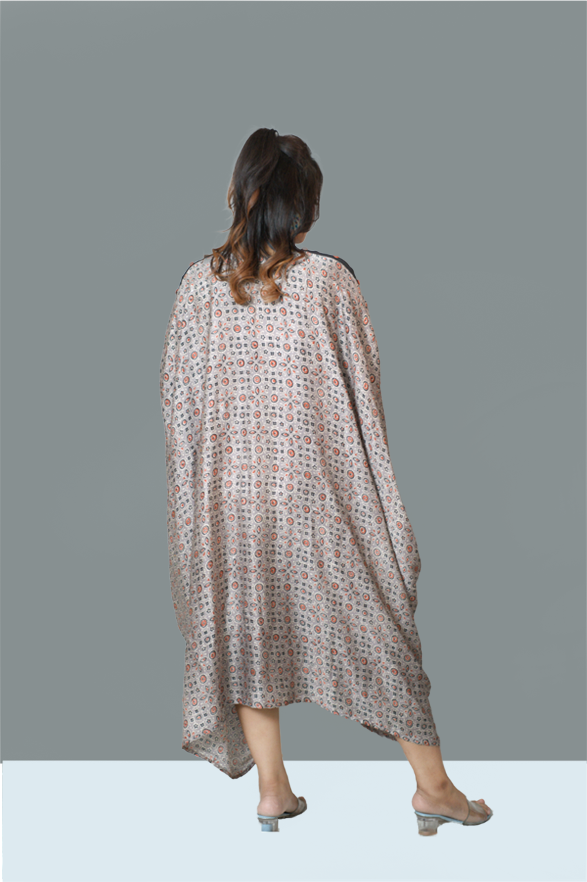 Grey Tucked Kaftan outfit