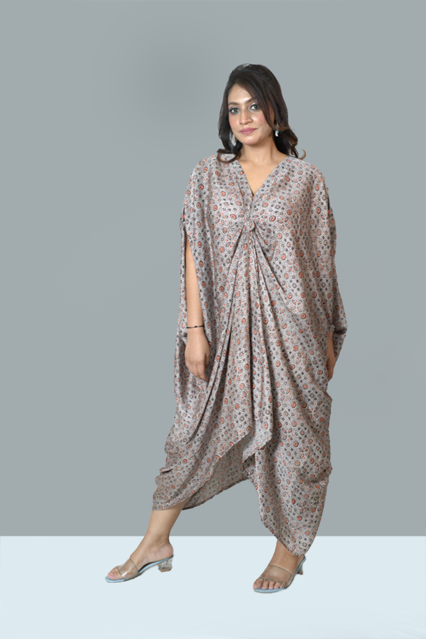 Grey Tucked Kaftan outfit
